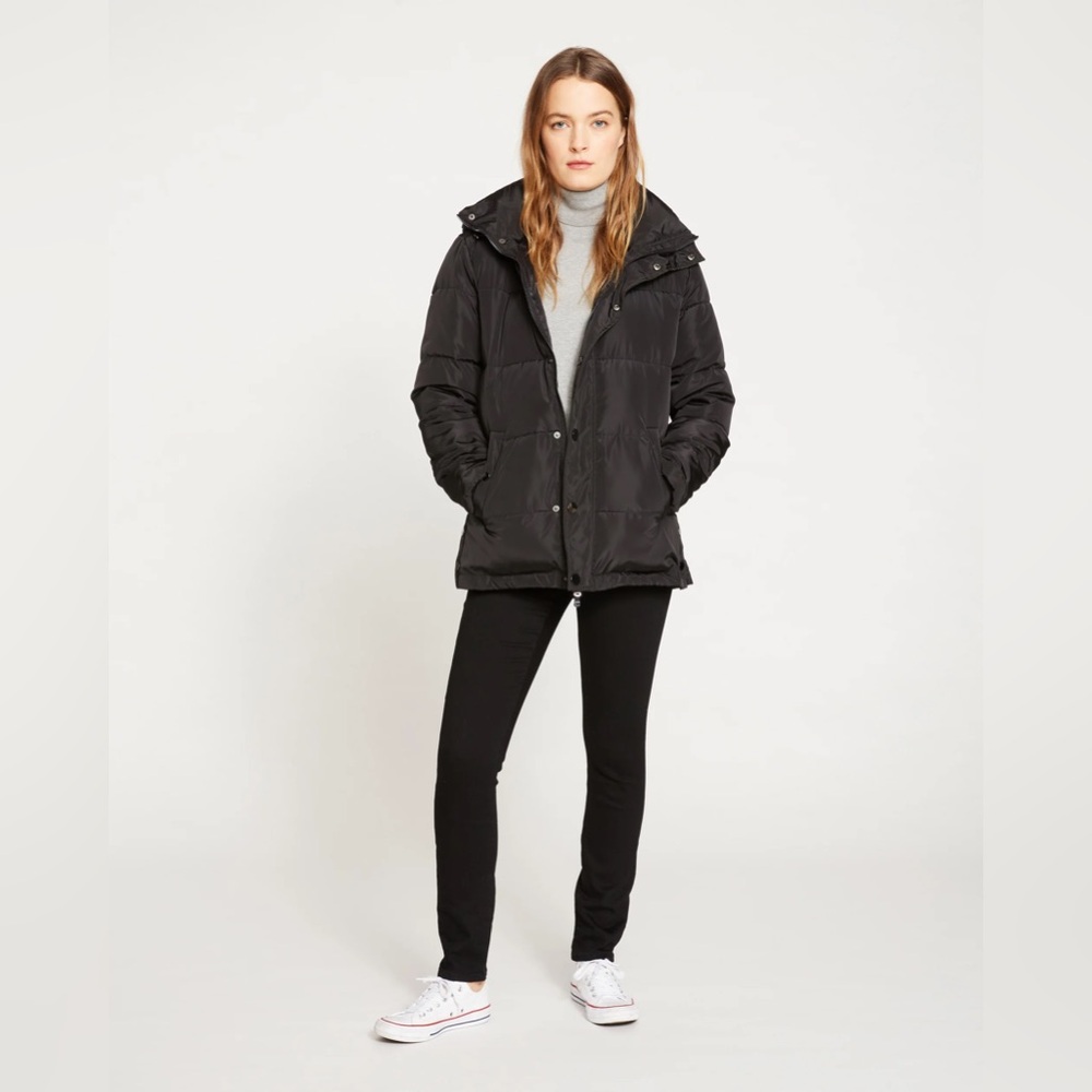 Universal Standard Rainier Short Hooded Puffer - Black